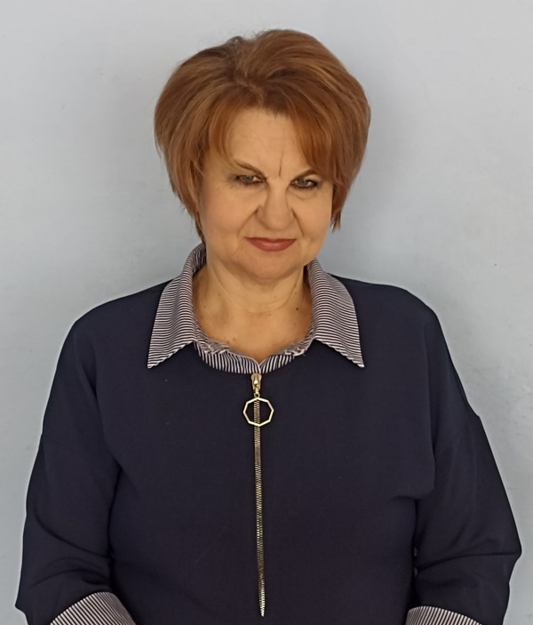 Комарова Елена Николаевна.